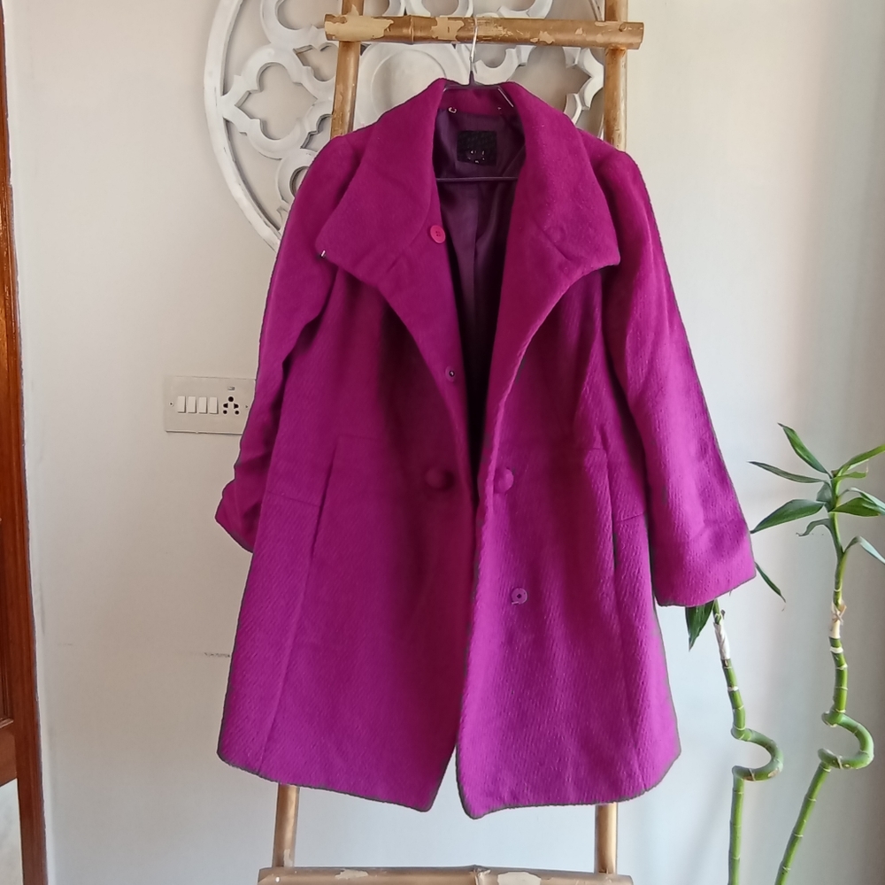 Korean Lightweight Wool Coat - Picture 9 of 16
